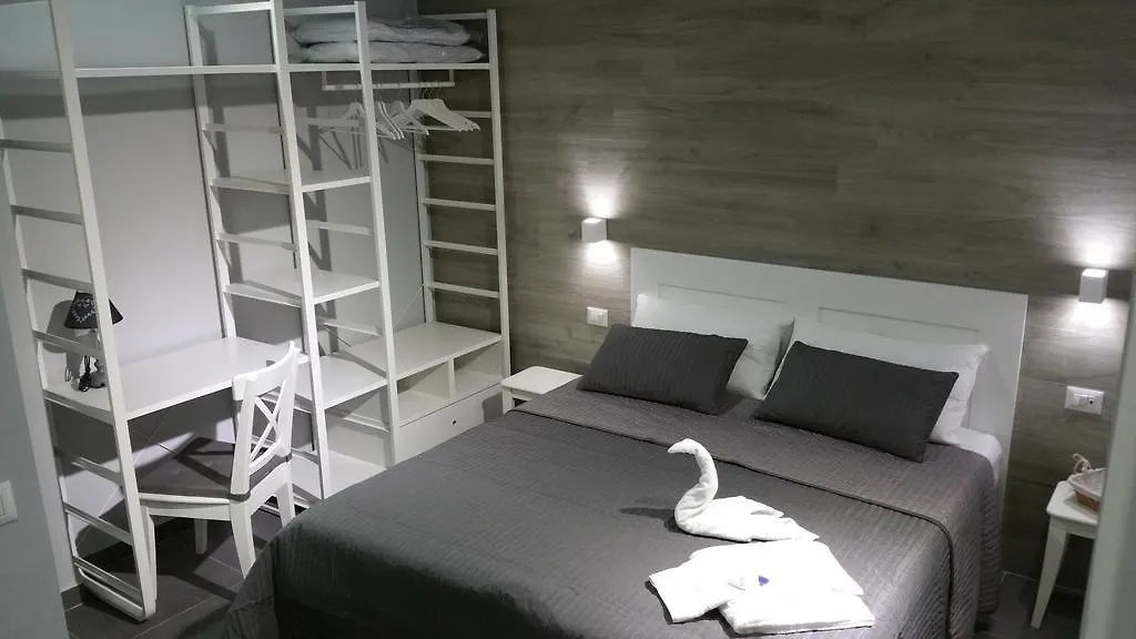 Alis Vanvitelli Suite Naples Apartment